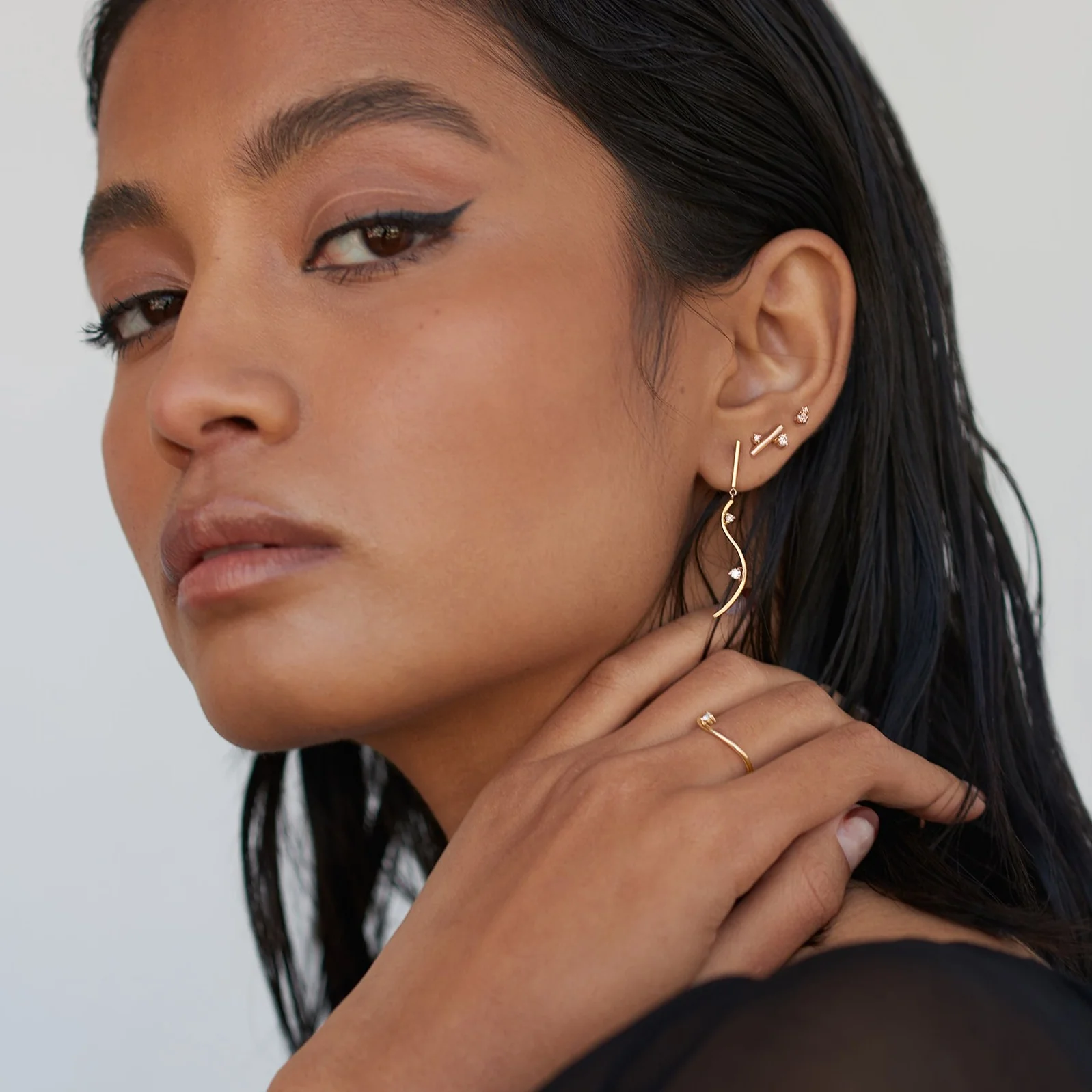Andromeda Stud Earrings - Image 3