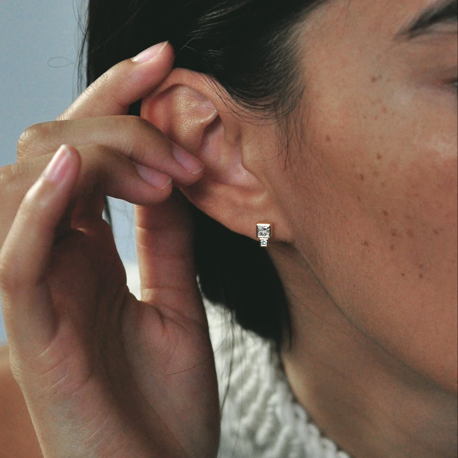 Diamond Bruta Earring - Image 4