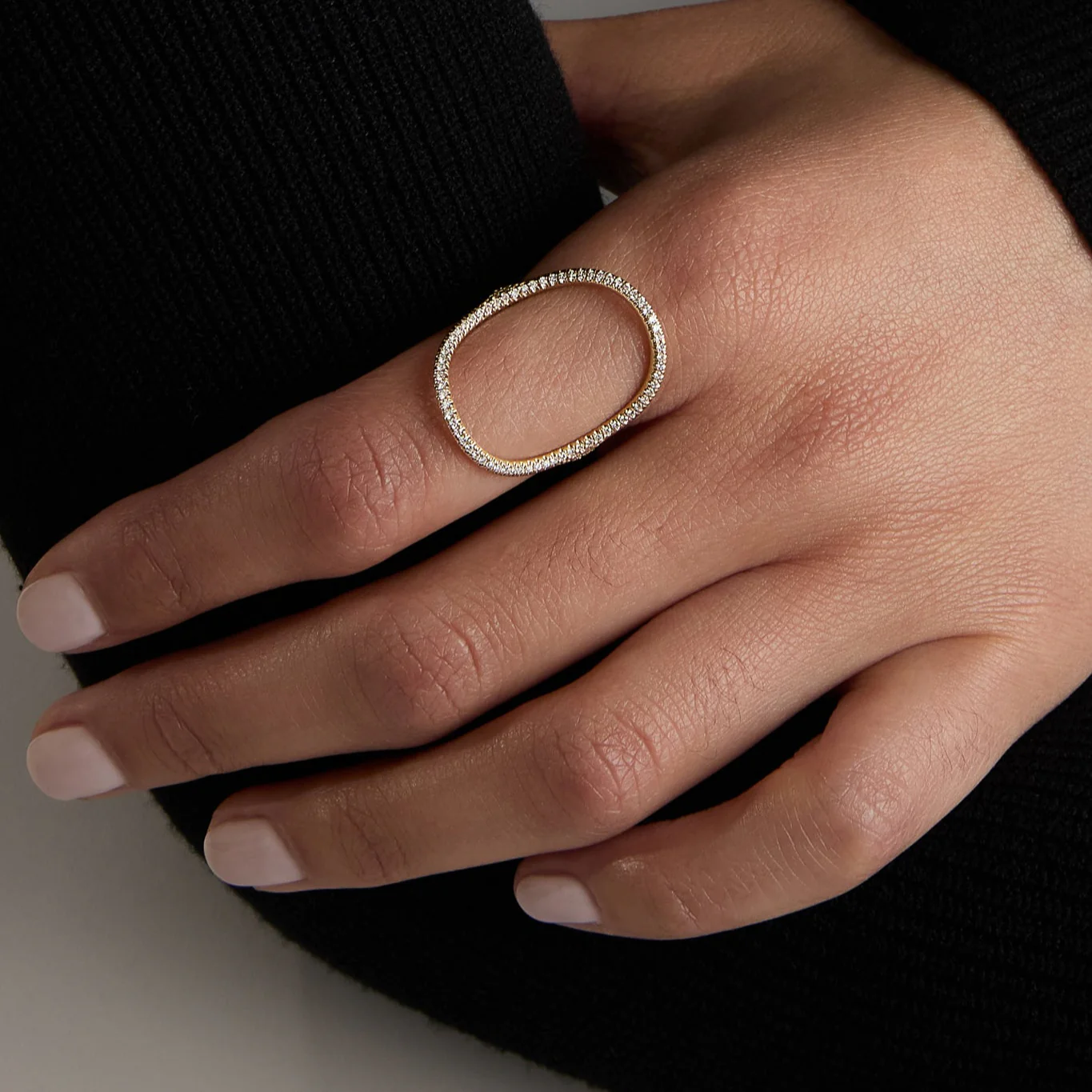 Pavé Continuity Ring™ - Image 4