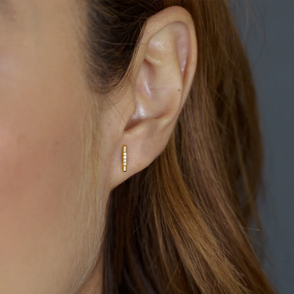 Pavé Linea Stud Earring - Image 2