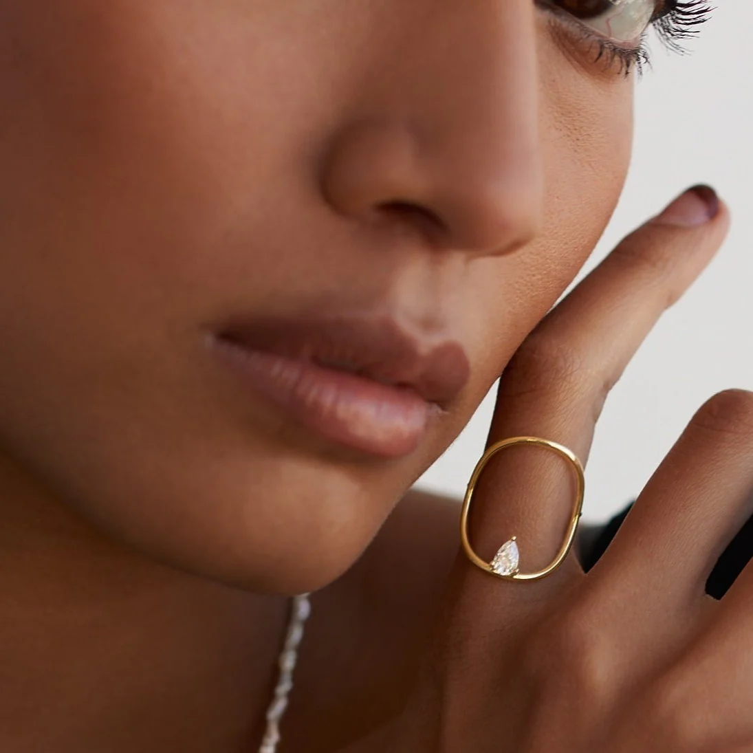 Pear Diamond Continuity Ring™ - Image 3