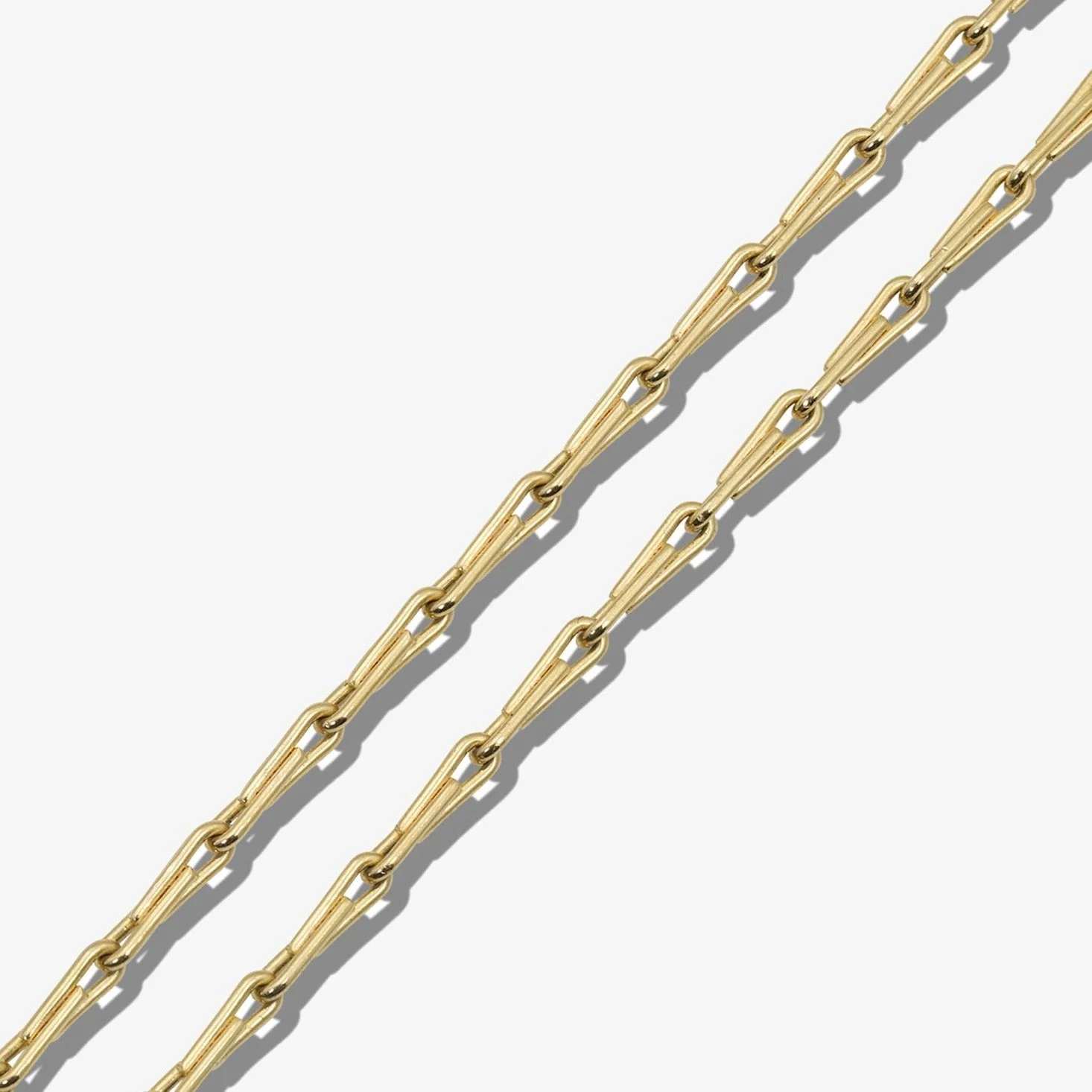 Bold Sleek Chain - Image 5